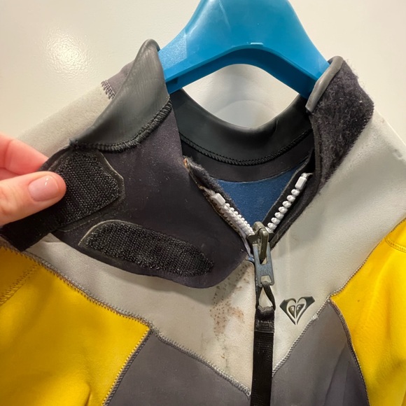 Roxy Hydrosheild Wetsuit 2mm Size 4 - Picture 4 of 5